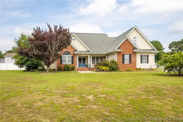 165 Pinecroft Drive, Dunn, NC 28334