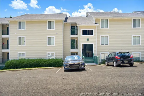 3385 Galleria Place #20, Fayetteville, NC 28303