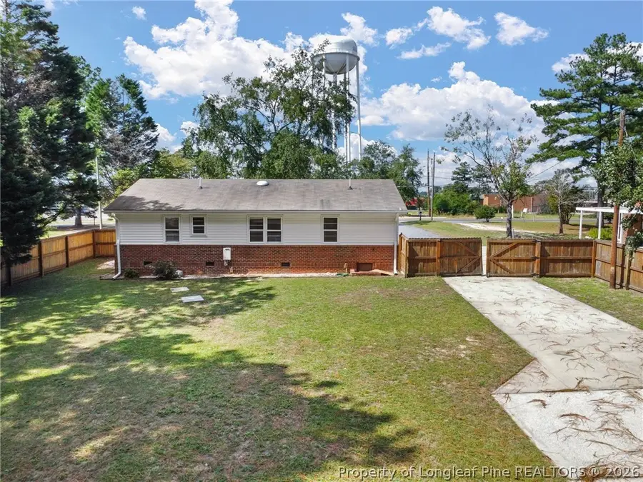 1708 N Poplar Street, Aberdeen, NC 28315 - #3