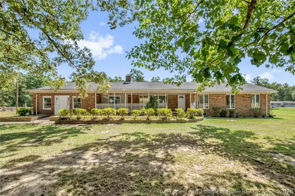 2714 Bethel Baptist Rd, Spring Lake, NC 28390