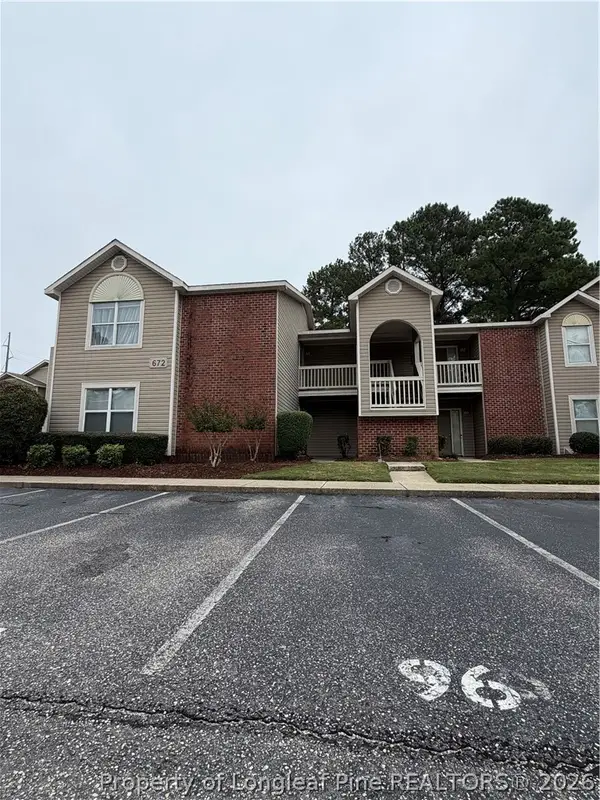 672 Bartons Landing Place #1, Fayetteville, NC 28314