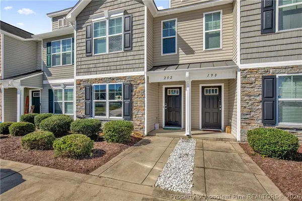 202 Collinwood Drive, Raeford, NC 28376
