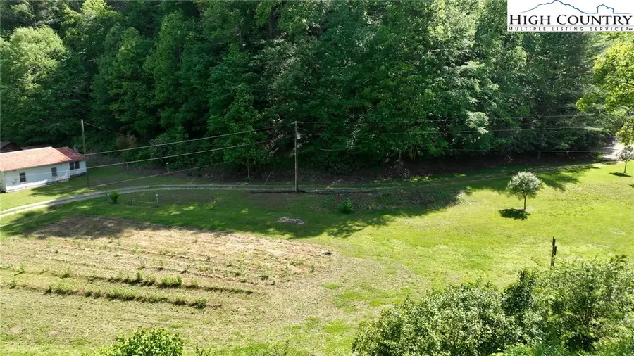 7227 & 7229 Hwy 90, Collettsville, NC 28611 - #3