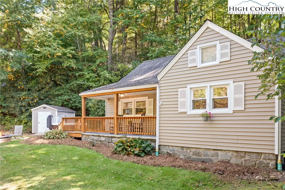 207 Old Turnpike Road, Banner Elk, NC 28604 - Image #1