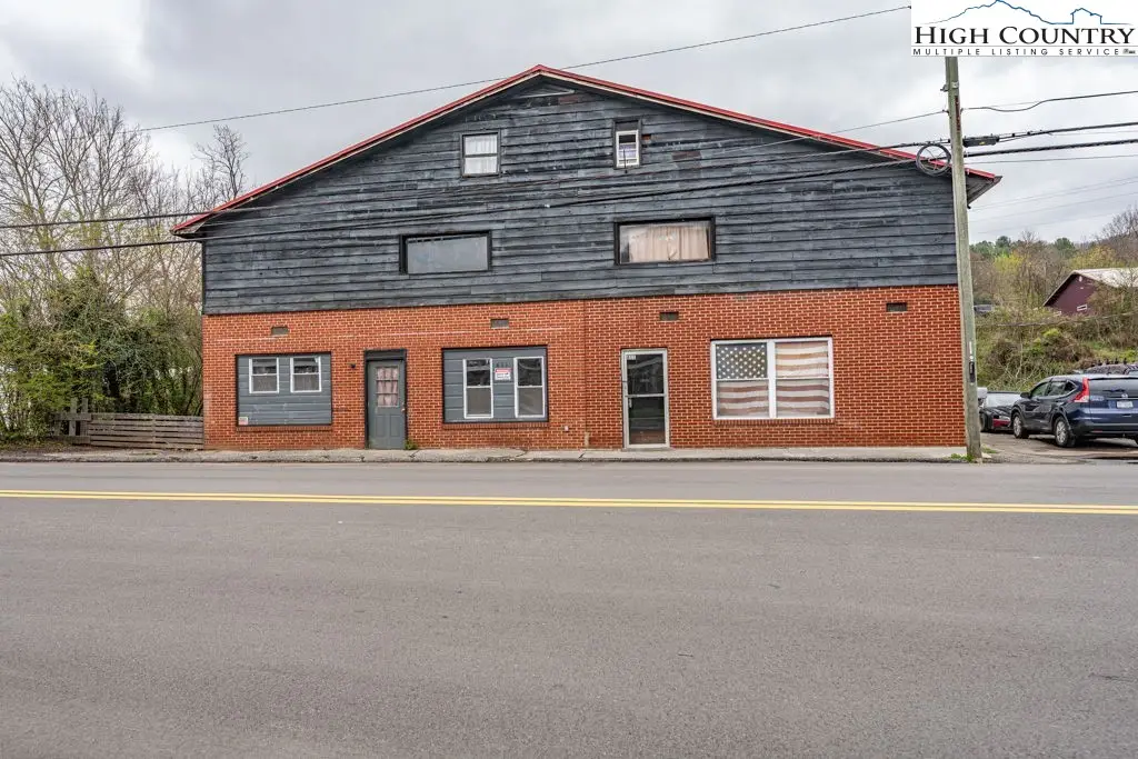 611 S Church Street, Mountain City, TN 37683 - Image #1