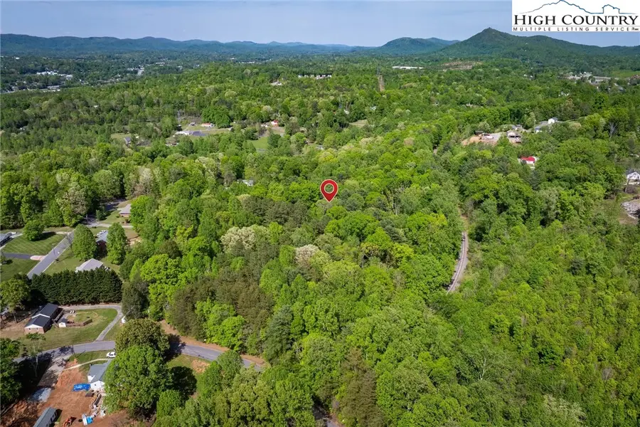 1329 SW Overlook Drive, Lenoir, NC 28645 - Image #3
