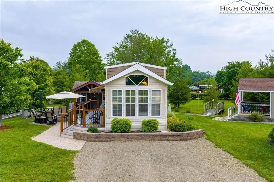 2330 Edmonds Road, Galax, VA 24333 - Image #3