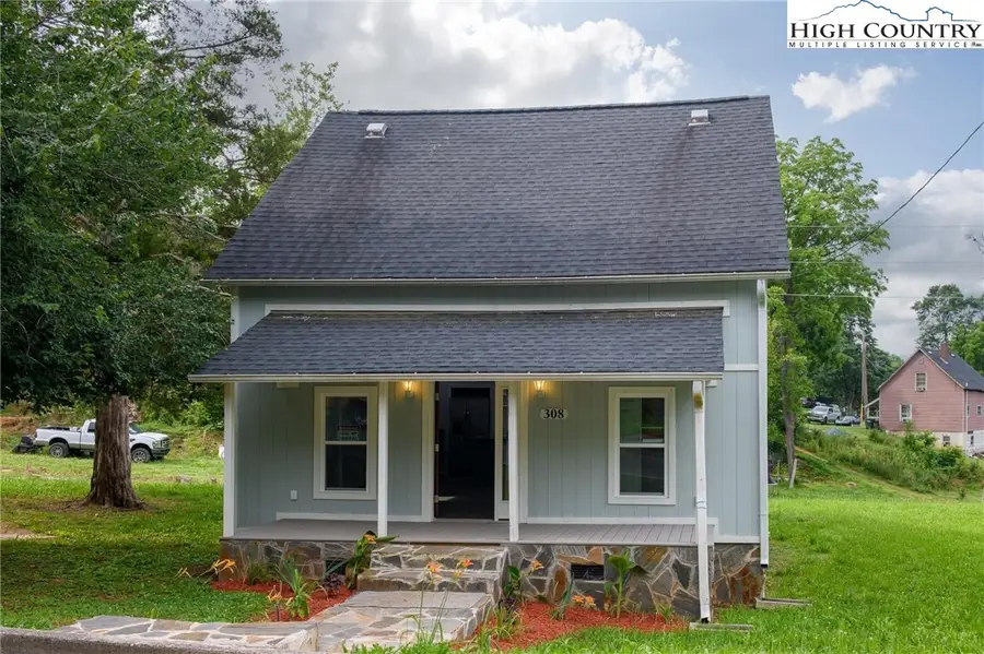 308 Hickory Street, Granite Falls, NC 28630 - Image #3
