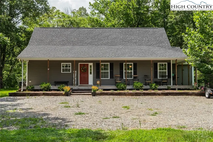 351 Colony Lane, Purlear, NC 28665 - #3