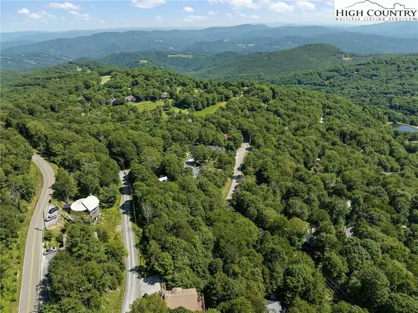 104 Northridge Lane, Beech Mountain, NC 28604