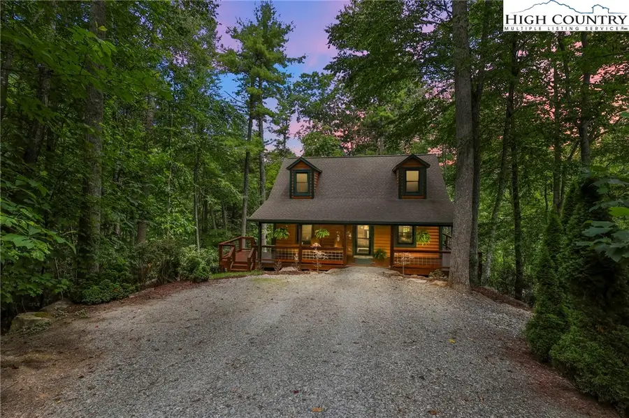 228 Woodby Ridge Road, Vilas, NC 28692 - Image #2