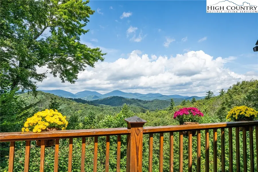 137 Avalanche Trail, Boone, NC 28607 - Image #2