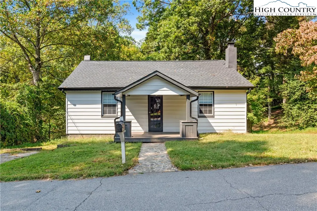 270 Northwood Drive, Elkin, NC 28621 - #1