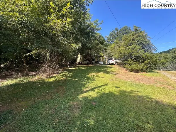 153 Pineway Lane, Thurmond, NC 28683