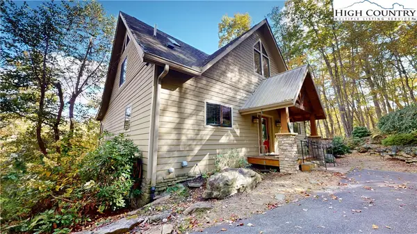 811 Hemlock Drive, Newland, NC 28657