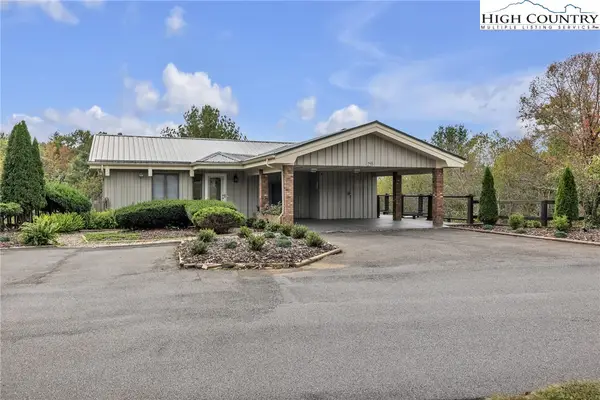 255 Clear View Ridge Road, Crumpler, NC 28617