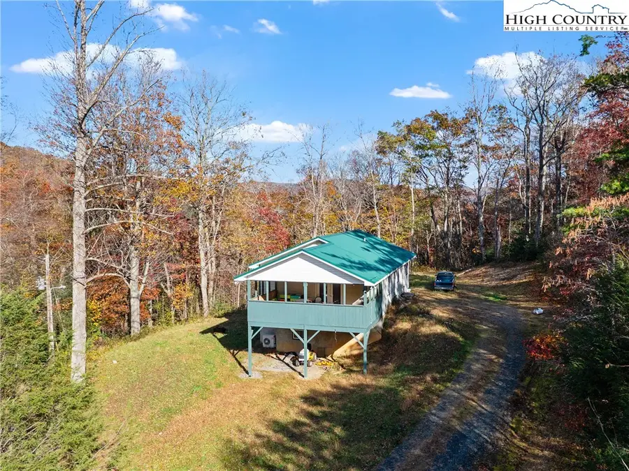 219 Raven Rock Lane, Burnsville, NC 28714 - #2