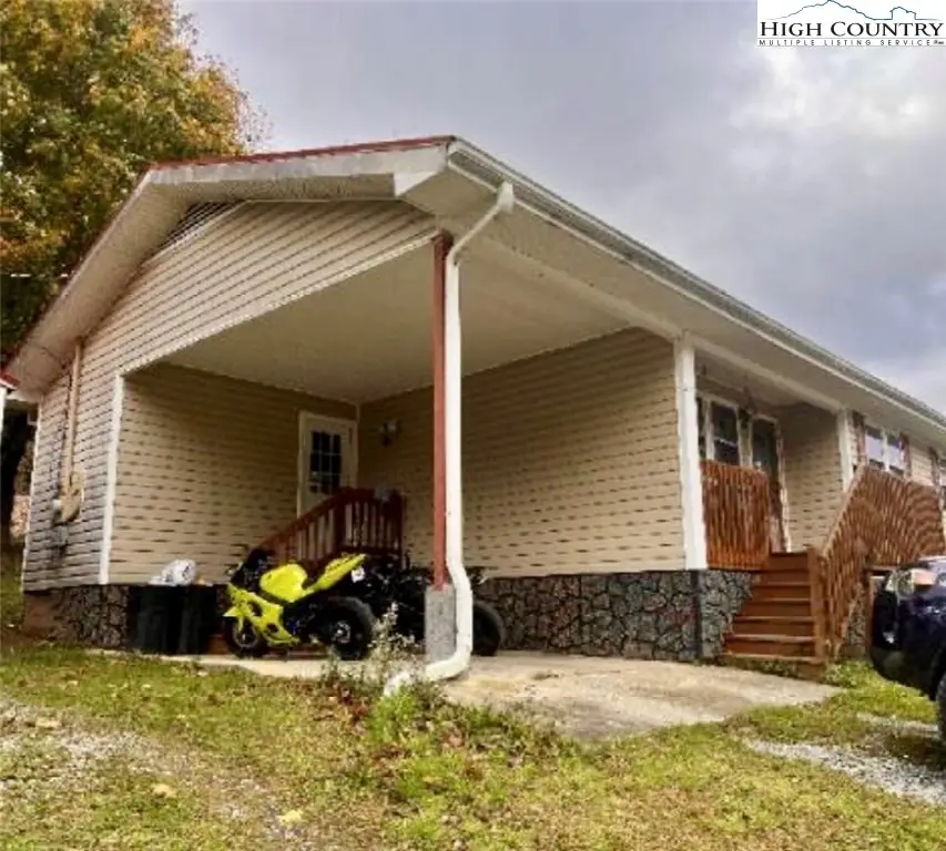 34 Leon Holder Lane, Elk Park, NC 28622 - Image #2