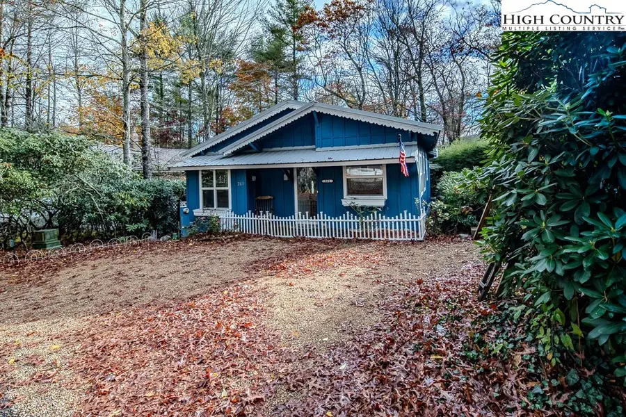 261 Black Pine Road, Newland, NC 28657 - Image #2