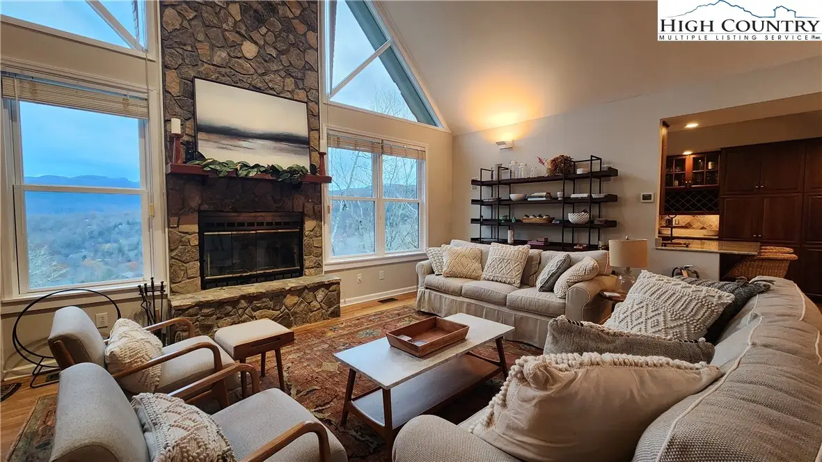 274 Highland Circle, Banner Elk, NC 28604 - Image #1