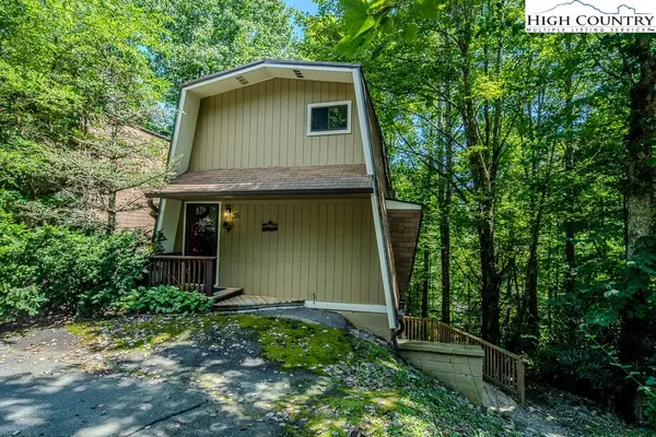 35 Maple Drive #B, Banner Elk, NC 28604