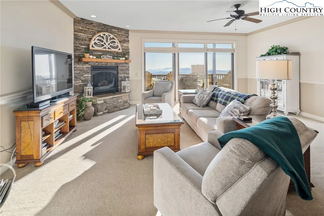 166 Trails End #34D, Sugar Mountain, NC 28604 - Image #1