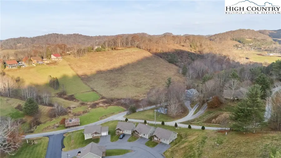 129 Pinebrook Court #4, Boone, NC 28607 - Image #3