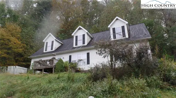 1073 Ed Little Road, Warrensville, NC 28693