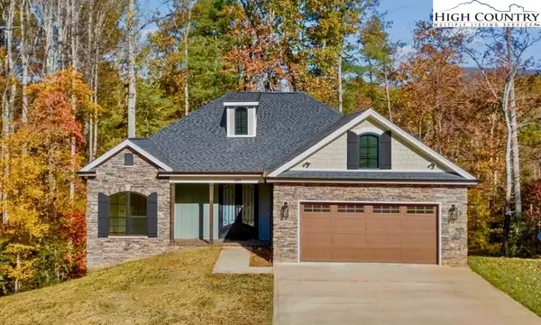 309 NE Sassafras Court, Lenoir, NC 28645