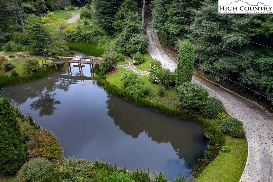 164 Avery County High School Road #Log 1, Newland, NC 28657 - Image #2