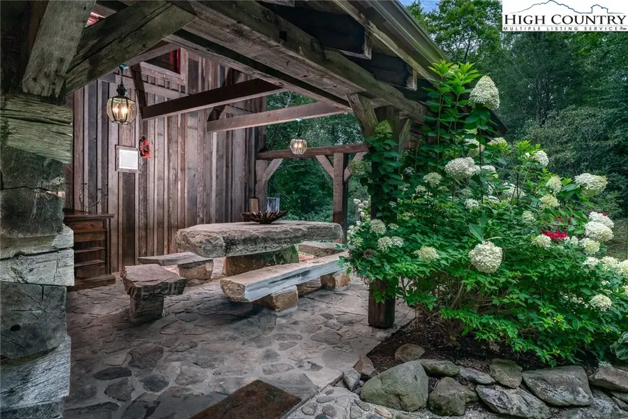 164 Avery County High School Road #Log 1, Newland, NC 28657 - Image #3