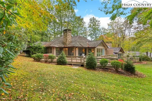 870 Clubhouse Drive #A1, Banner Elk, NC 28604