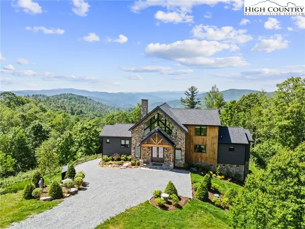 70 Fernwood Trail, Elk Park, NC 28622