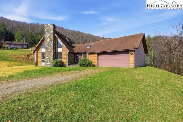 206 Lane L. Massey Road, Crumpler, NC 28617