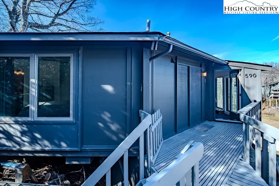 590 Briarcliff Road, Sugar Mountain, NC 28604 - Image #2