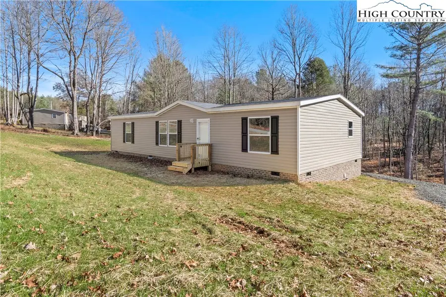 251 Center Lane, Thurmond, NC 28683 - Image #3