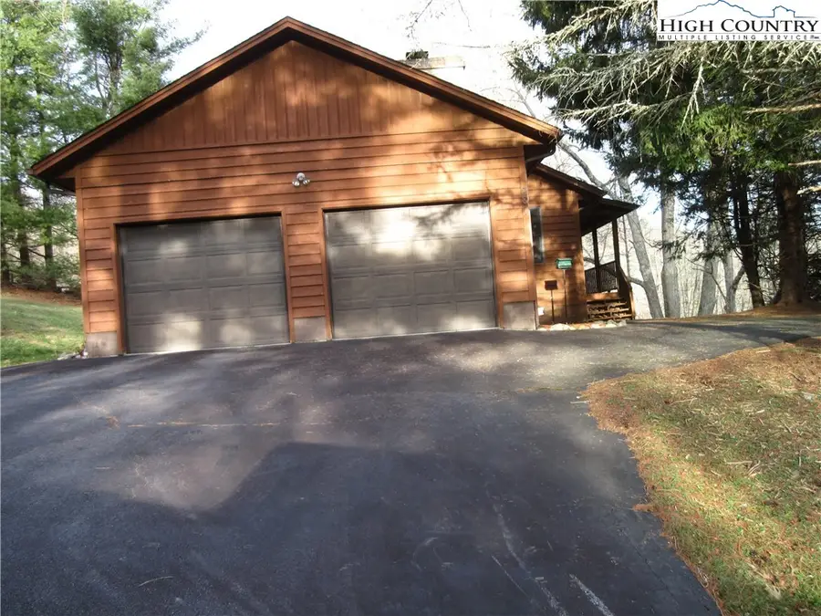 281 Old Turnpike Rd. East, Banner Elk, NC 28604 - Image #3