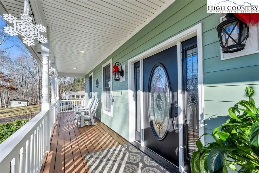 176 E Creekside Trail, Jefferson, NC 28640 - Image #2