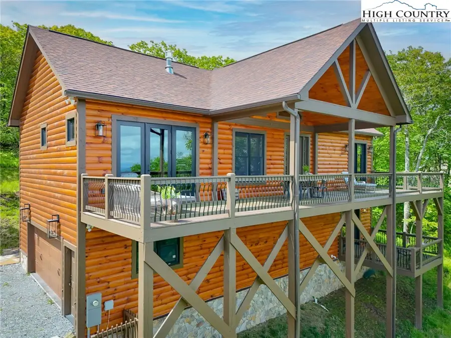 543 Broken Arrow Trail, Boone, NC 28607 - Image #2