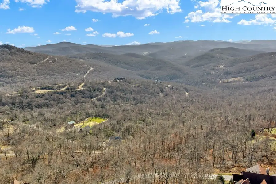 209 Cloud Spring, Sugar Mountain, NC 28604 - Image #3