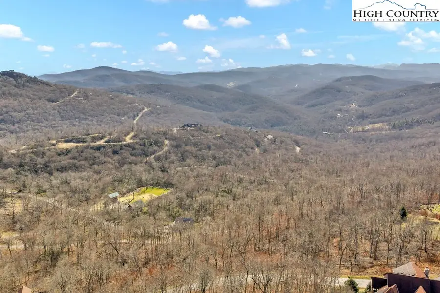 210 Cloud Spring Drive, Sugar Mountain, NC 28604 - Image #2