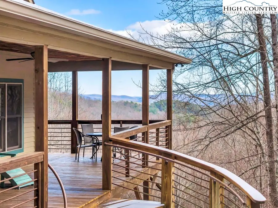 423 Wolf Den Lane, Lenoir, NC 28645 - Image #3