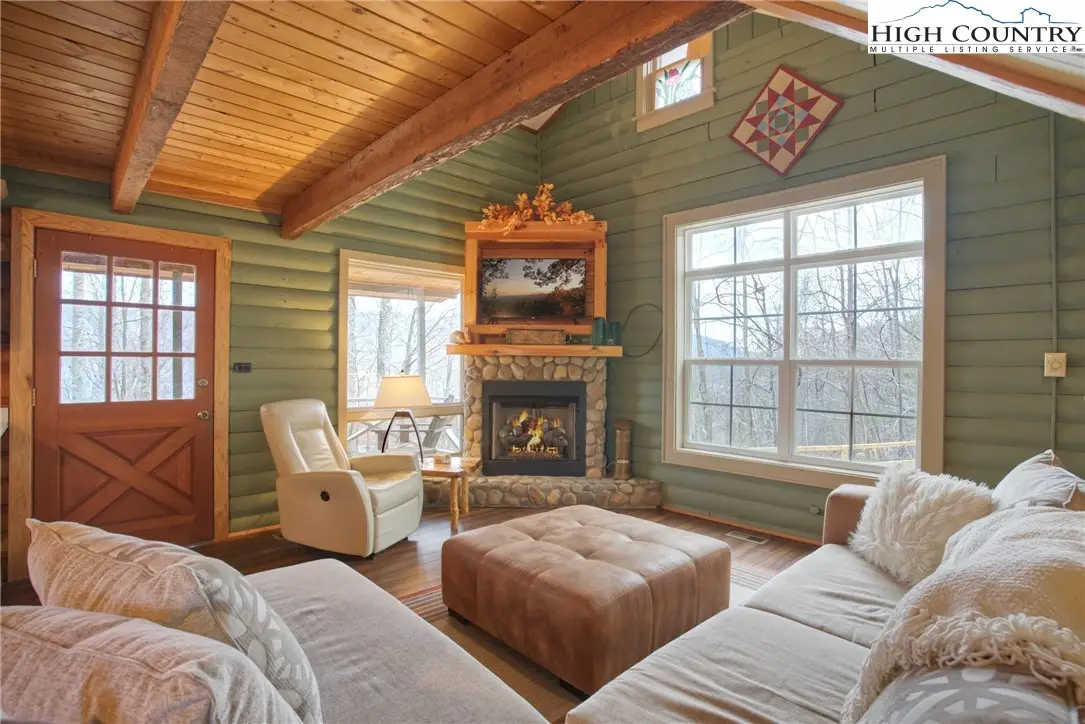 820 Willow Mountain Drive, Vilas, NC 28692 - Image #1