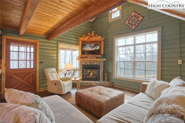 820 Willow Mountain Drive, Vilas, NC 28692