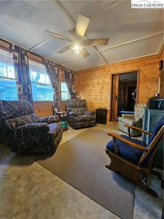 184 Trillium Road, Newland, NC 28657 - Image #3