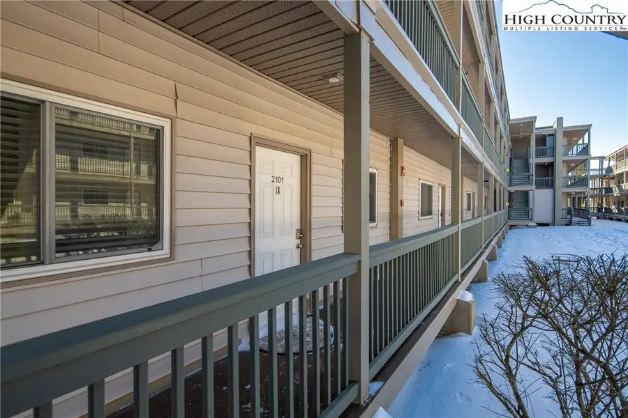 301 Pinnacle Inn Road #2101, Beech Mountain, NC 28604 - #2