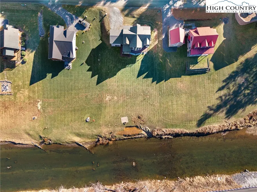 446 Green Meadows Drive, Todd, NC 28684 - Image #2