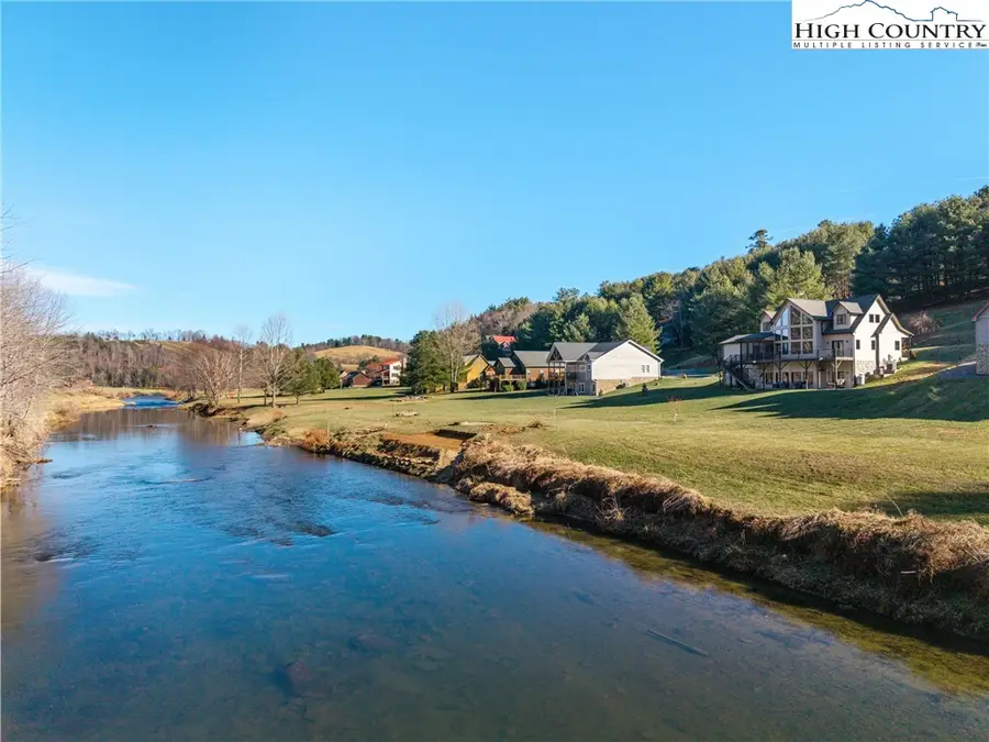 446 Green Meadows Drive, Todd, NC 28684 - Image #3