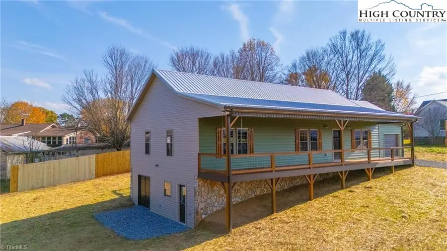 106 Blairfield Court, North Wilkesboro, NC 28659 - #3