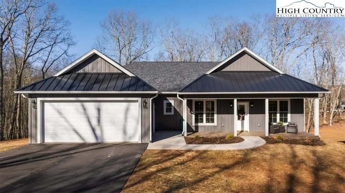 559 Memorial Park Drive, Sparta, NC 28675 - Image #1